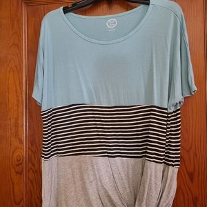 Maurices Block print 24/7 front knot shirt